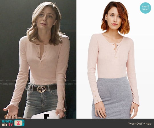 Club Monaco Solid & Striped The Bodysuit in Dusty Petal worn by Megan Morrison (Christine Evangelista) on The Arrangement