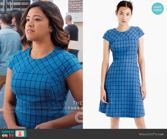 J.Crew A-line dress in windowpane tweed worn by Jane Villanueva (Gina Rodriguez) on Jane the Virgin
