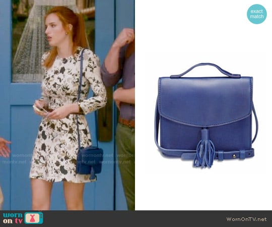 Lucky Brand Riley Crossbody in Blue worn by Paige Townsen (Bella Thorne) on Famous in Love