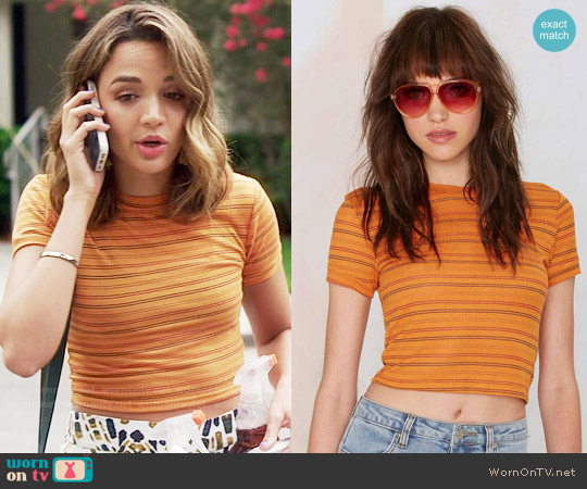 Emiline Crop Tee from Nasty Gal worn by Cassandra (Georgie Flores) on Famous in Love