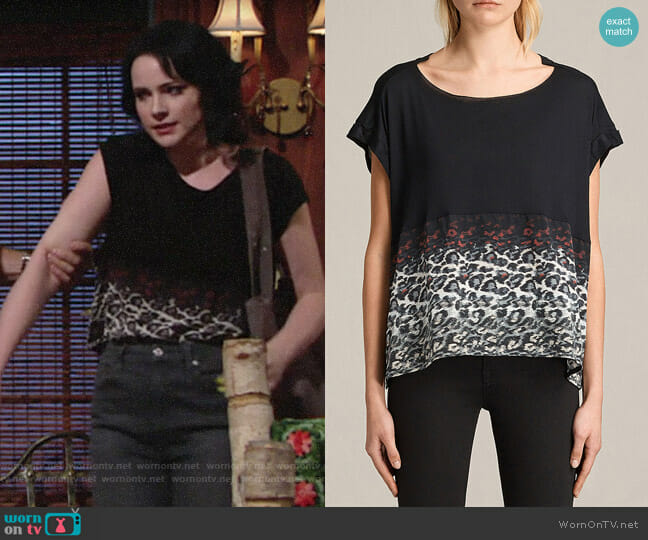All Saints Juba Pina Tee in Black worn by Tessa Porter (Cait Fairbanks) on The Young and the Restless