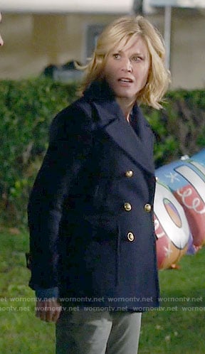 Claire’s navy peacoat on Modern Family