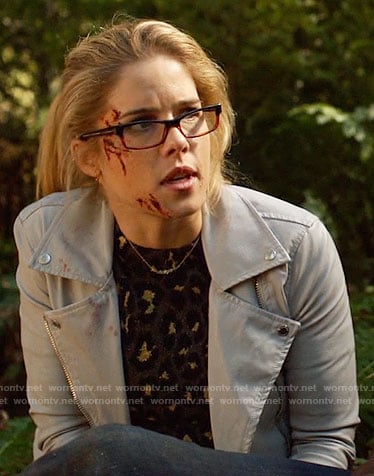 Felicity’s leopard print sweater and moto jacket on Arrow