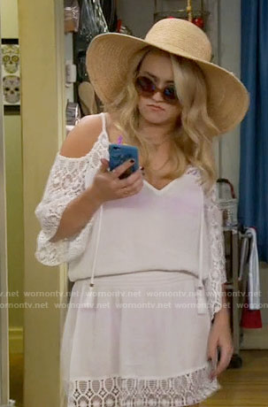 Gabi’s white cold-shoulder swimsuit cover-up on Young and Hungry
