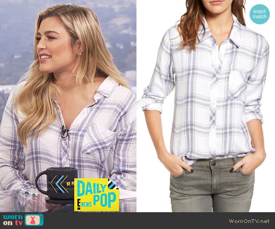 Rails Hunter Shirt in White / Blush / Patriot worn by Carissa Loethen Culiner on E! News