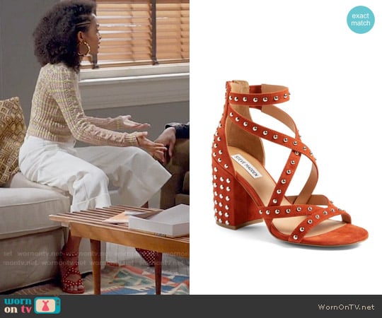 Steve Madden Fara-S Sandal in Rust Suede worn by Zoey Johnson (Yara Shahidi) on Black-ish