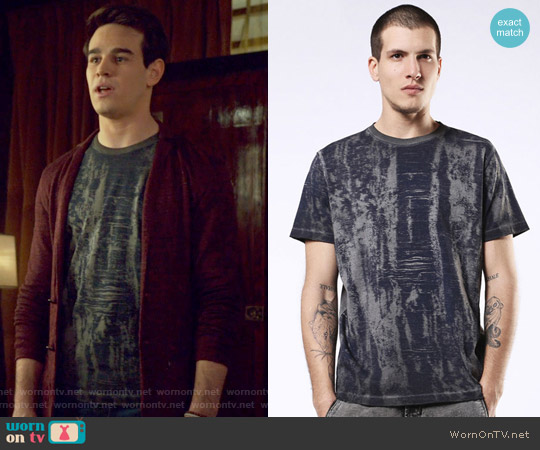 Diesel T-JOE-NW T-shirt worn by Simon Lewis (Alberto Rosende) on Shadowhunters