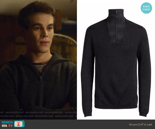 Jack & Jones Jorarnold Half-Zip High-Neck Sweater worn by Simon Lewis (Alberto Rosende) on Shadowhunters
