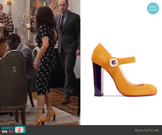 Christian Louboutin Bibaba Mary Jane Pumps worn by Selina Meyer (Julia Louis-Dreyfus) on Veep