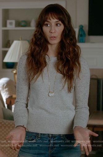Spencer’s grey sweater with marled sleeves on Pretty Little Liars