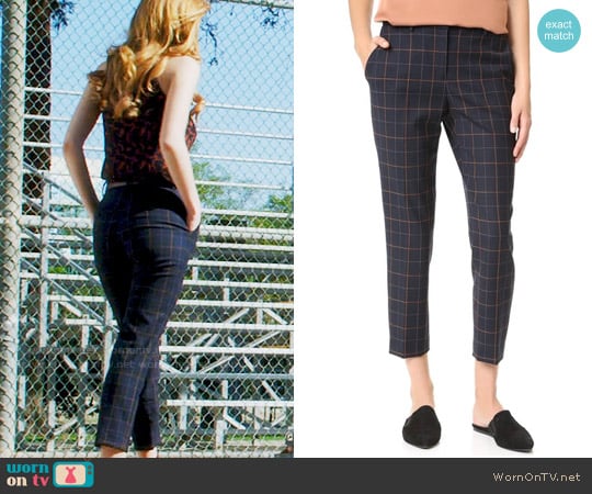 Theory Treeca Pants worn by Paige Townsen (Bella Thorne) on Famous in Love