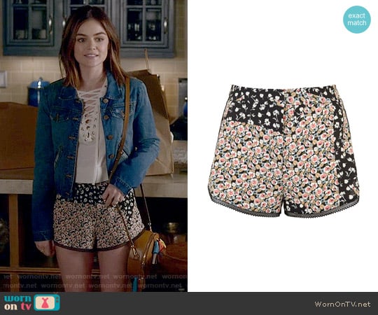 Topshop Ditsy Patchwork Runner Shorts worn by Aria Montgomery (Lucy Hale) on Pretty Little Liars