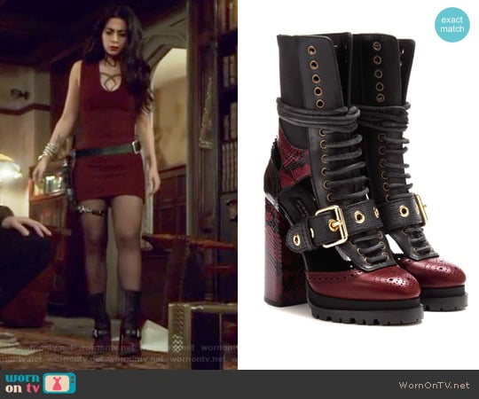 Burberry Westmarsh embellished boots worn by Isabelle Lightwood (Emeraude Toubia ) on Shadowhunters