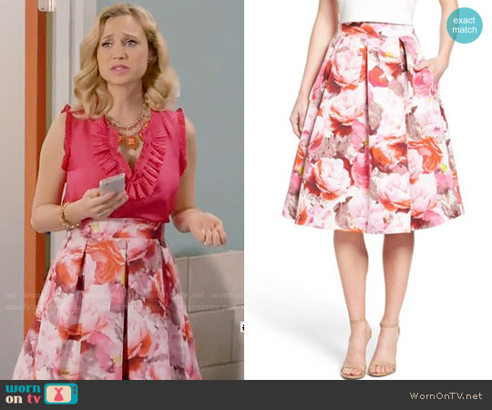 Eliza J Floral Print Pleated Midi Skirt worn by Heather Flynn-Kellogg (Fiona Gubelmann) on Daytime Divas