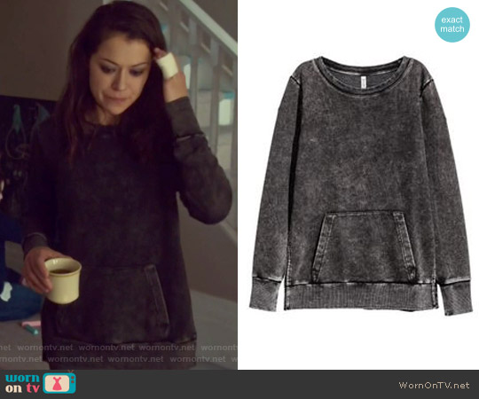 H&M Sweatshirt worn by Sarah Manning (Tatiana Maslany) on Orphan Black