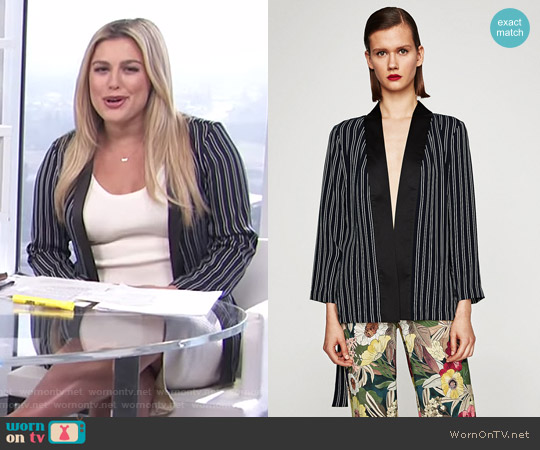 Zara Striped Satin Kimono worn by Carissa Loethen Culiner on E! News
