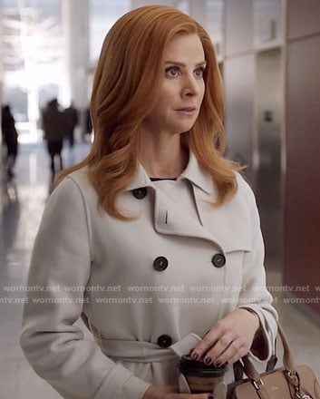 Donna’s white trench coat on Suits