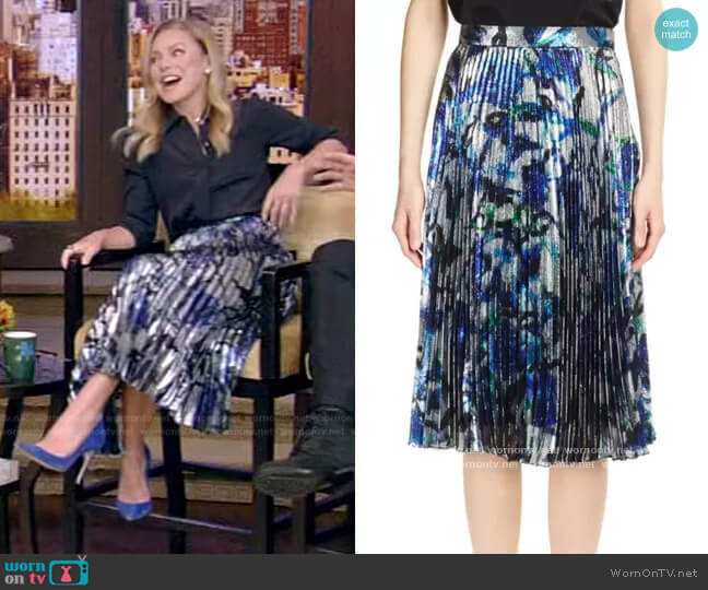 Christopher Kane lamé pleated skirt worn by Kelly Ripa on Live with Kelly and Mark