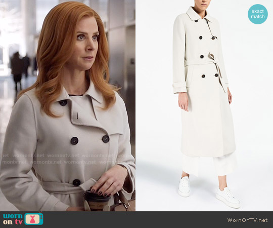 Max Mara Saturno Coat worn by Donna Paulsen (Sarah Rafferty) on Suits