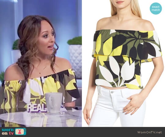 Bailey 44 Cueva Cuba Floral Print Top worn by Tamera Mowry on The Real