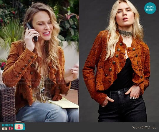 Free People Soft Circular Jacket in Bronze worn by Phoebe Wells (Beau Garrett) on Girlfriends Guide to Divorce