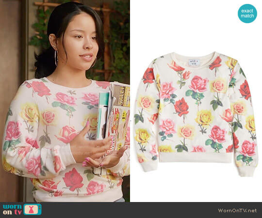 Wildfox Girls Bright Roses Baggy Beach Jumper worn by Mariana Foster (Cierra Ramirez) on The Fosters