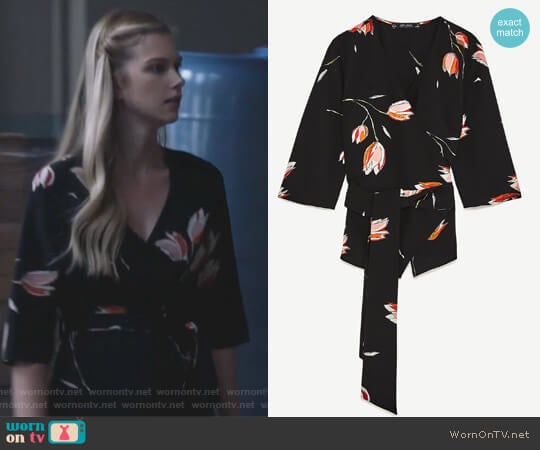 Zara Tulip Print Blouse worn by Kirsten Clark (Emma Ishta) on Stitchers