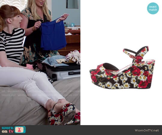 Dolce & Gabbana Poppy Platform Sandals worn by Lauren (Molly Bernard) on Younger