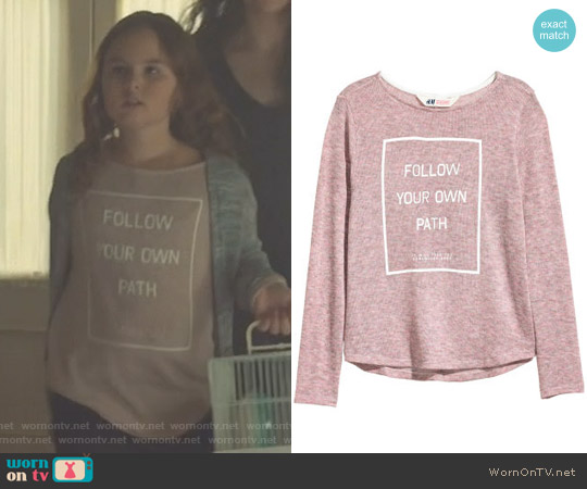 H&M Fine-knit Sweater worn by Kira Manning (Skyler Wexler) on Orphan Black