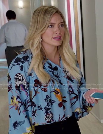 Kelsey’s blue floral top on Younger