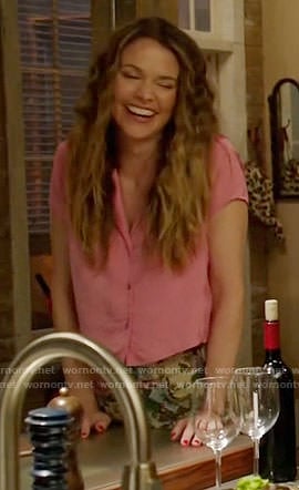 Liza’s pink short sleeve button front top on Younger