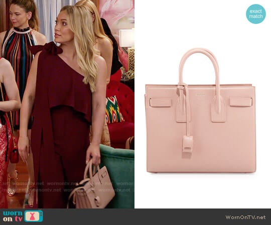 Saint Laurent Sac de Jour worn by Kelsey Peters (Hilary Duff) on Younger