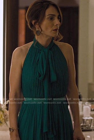Sam’s green halterneck gown on Friends from College
