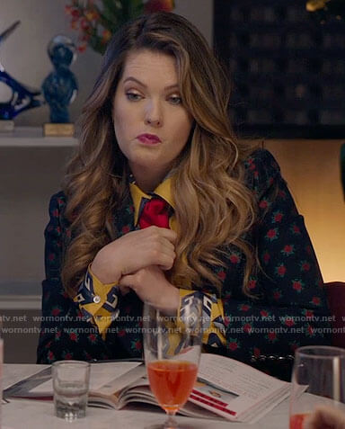 Sutton’s yellow printed shirt on The Bold Type
