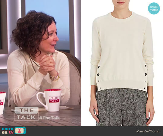 Barneys New York Button-Vent Cashmere Sweater worn by Sara Gilbert on The Talk