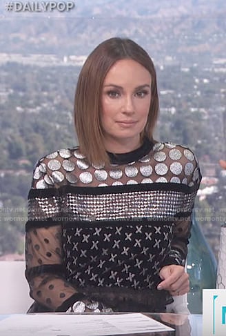 Catt’s black mixed print tulle top on E! News Daily Pop