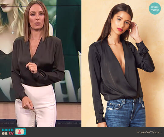 Lovers + Friends Whisper Top worn by Catt Sadler on E! News