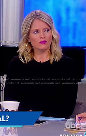 Sara’s black long sleeve dress on The View