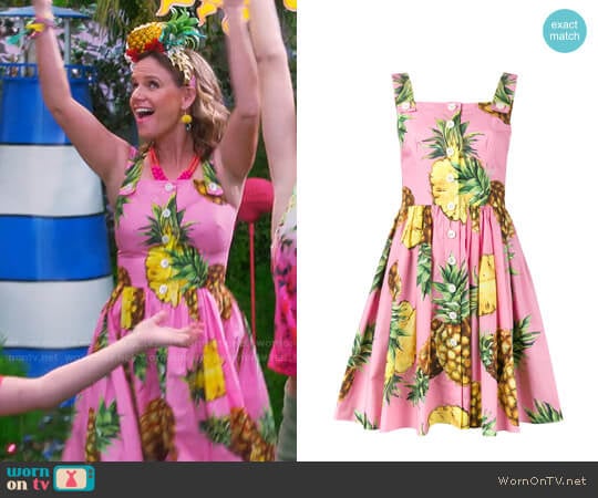 Dolce & Gabbana Pineapple Print Dress worn by Kimmy Gibbler (Andrea Barber) on Fuller House