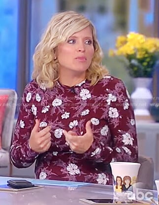 Sara’s floral print long sleeve dress on The View