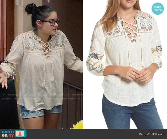 Lucky Brand Embroidered Lace-Up Top in Natural worn by Alex Dunphy (Ariel Winter) on Modern Family
