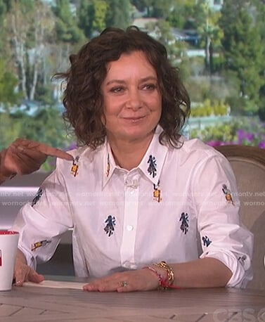 Sara’s white embroidered long sleeve shirt on The Talk