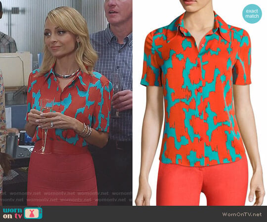 Diane von Furstenberg Print Stretch Silk Shirt worn by Portia Scott-Griffith (Nicole Richie) on Great News