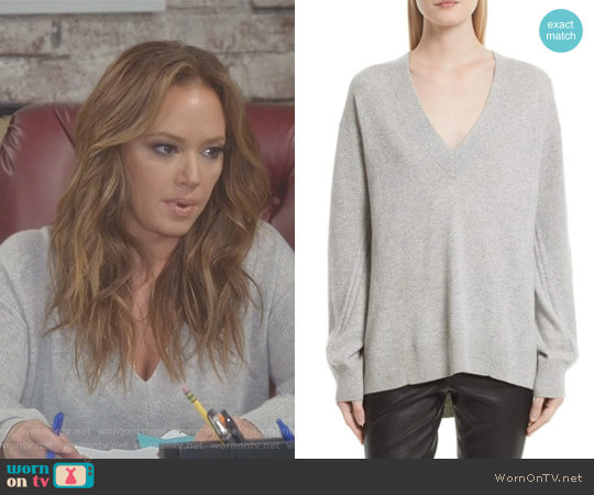 Rag & Bone Ace Cashmere Sweater worn by Vanessa Cellucci (Leah Remini) on Kevin Can Wait