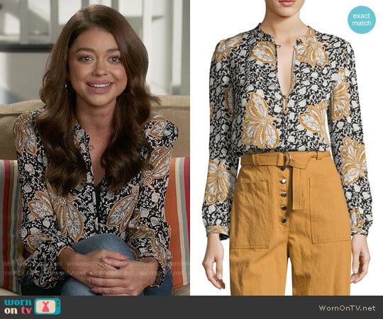 A.L.C. Lox Silk Top worn by Haley Dunphy (Sarah Hyland) on Modern Family