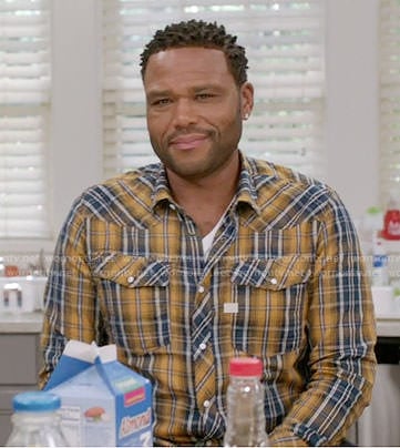 Andre’s yellow plaid shirt on Black-ish