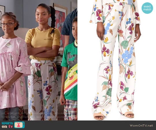 Diane von Furstenberg Campbell Wide Leg Pants in Ampere Ivory worn by Zoey Johnson (Yara Shahidi) on Black-ish
