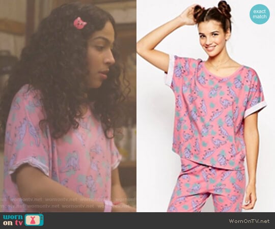 ASOS Pretty Dinosaur Print Tee & Legging Set worn by Molly Hernandez (Allegra Acosta) on Marvels Runaways