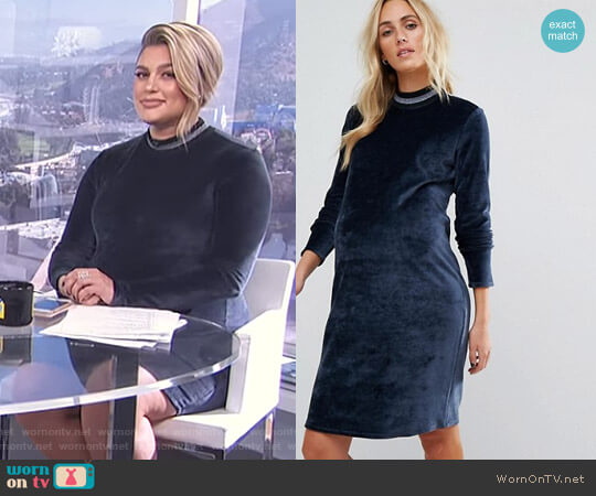 Asos Maternity Velvet Bodycon Dress With Metallic Tipping worn by Carissa Loethen Culiner on E! News