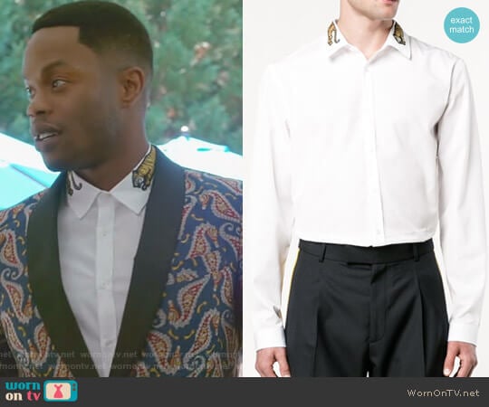 Gucci Duke shirt with tiger worn by Jeff Colby (Sam Adegoke) on Dynasty